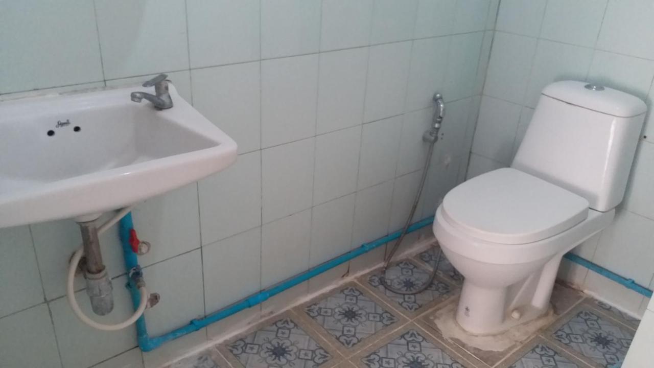 The 99 Inn Hotel Pakchong Bagian luar foto
