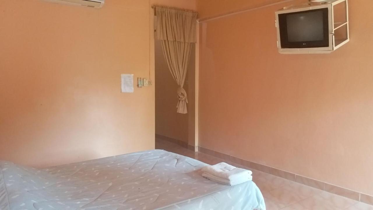 The 99 Inn Hotel Pakchong Bagian luar foto